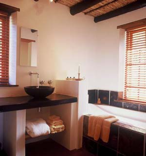 2 person superior suite with pool view, king bed, an extra bed, private facilities (bath and shower), and breakfast